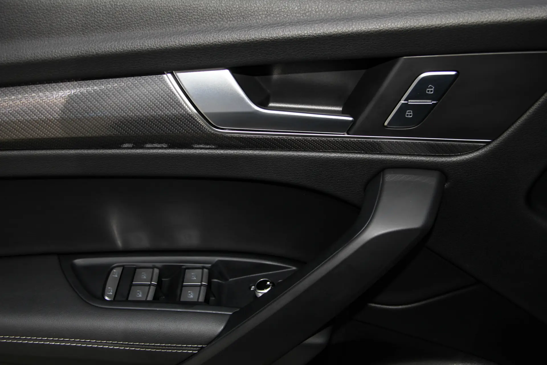 Audi Q5L 40 TFSI, 2024 25