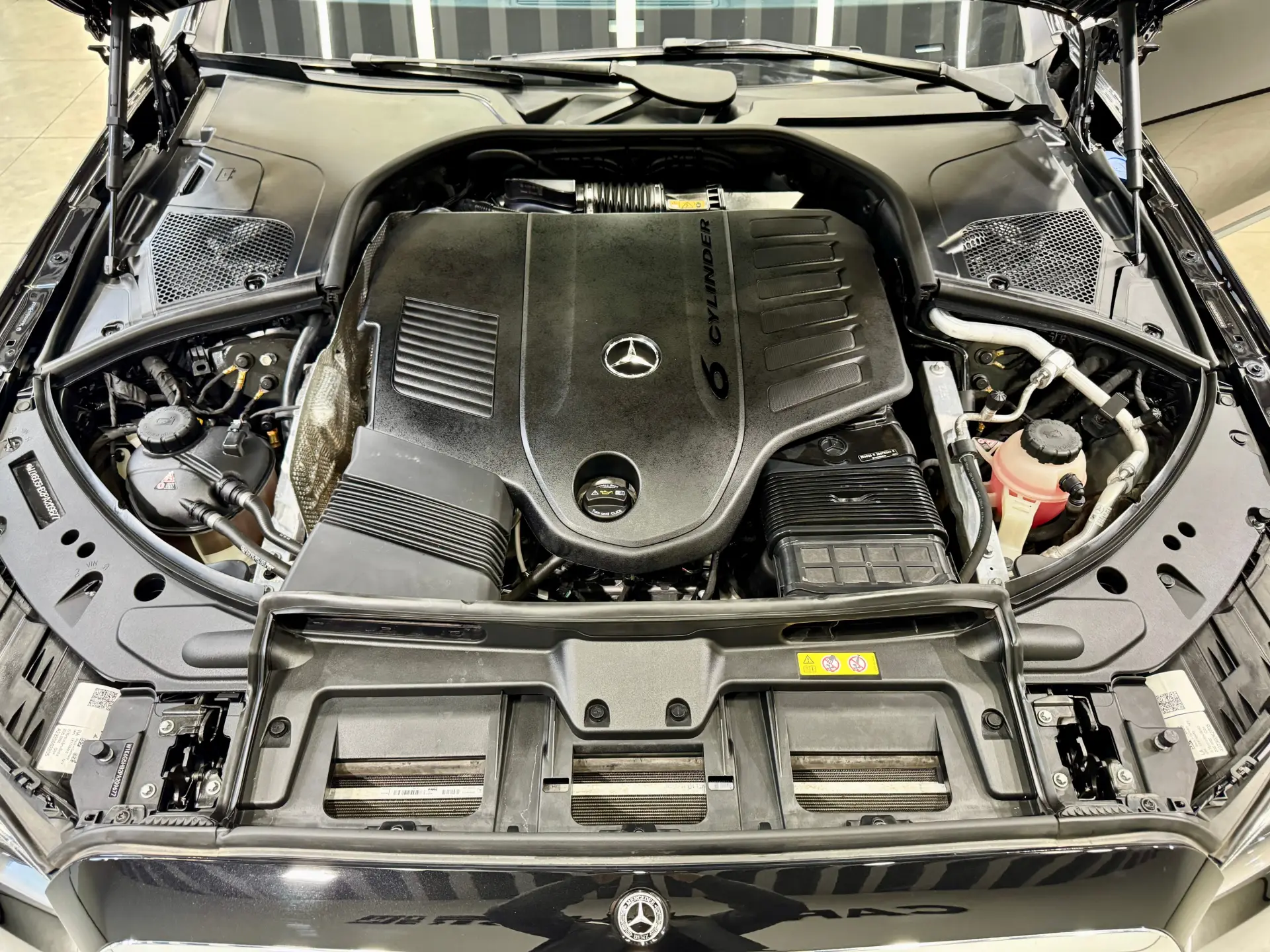 Mercedes-Benz S 400 L, 2023 28