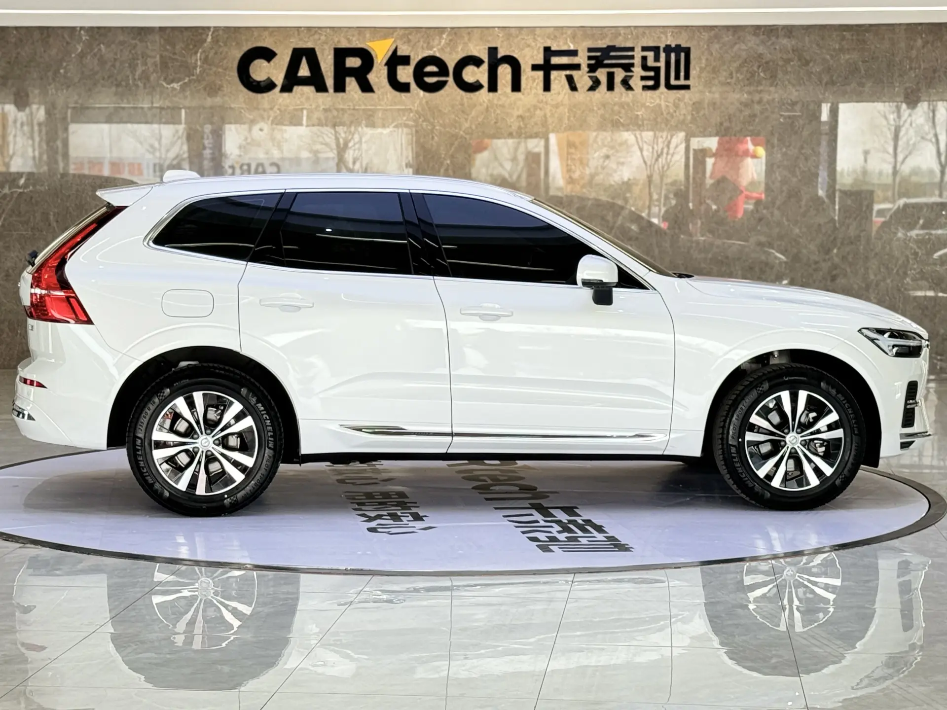 Volvo XC60, 2024 4