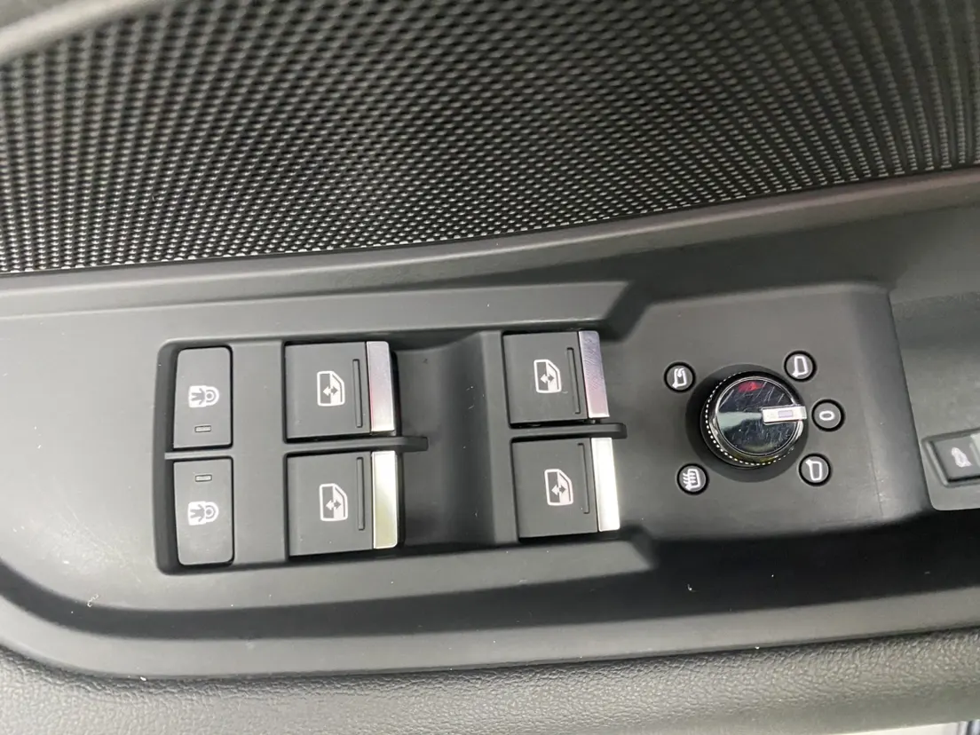 Audi Q6 45 TFSI, 2023 20