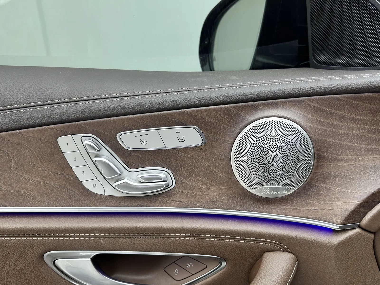 Mercedes-Benz E 300 L, 2021 15