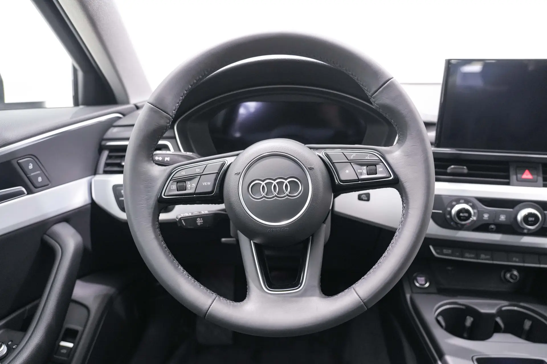 Audi A4L 40 TFSI, 2022 17