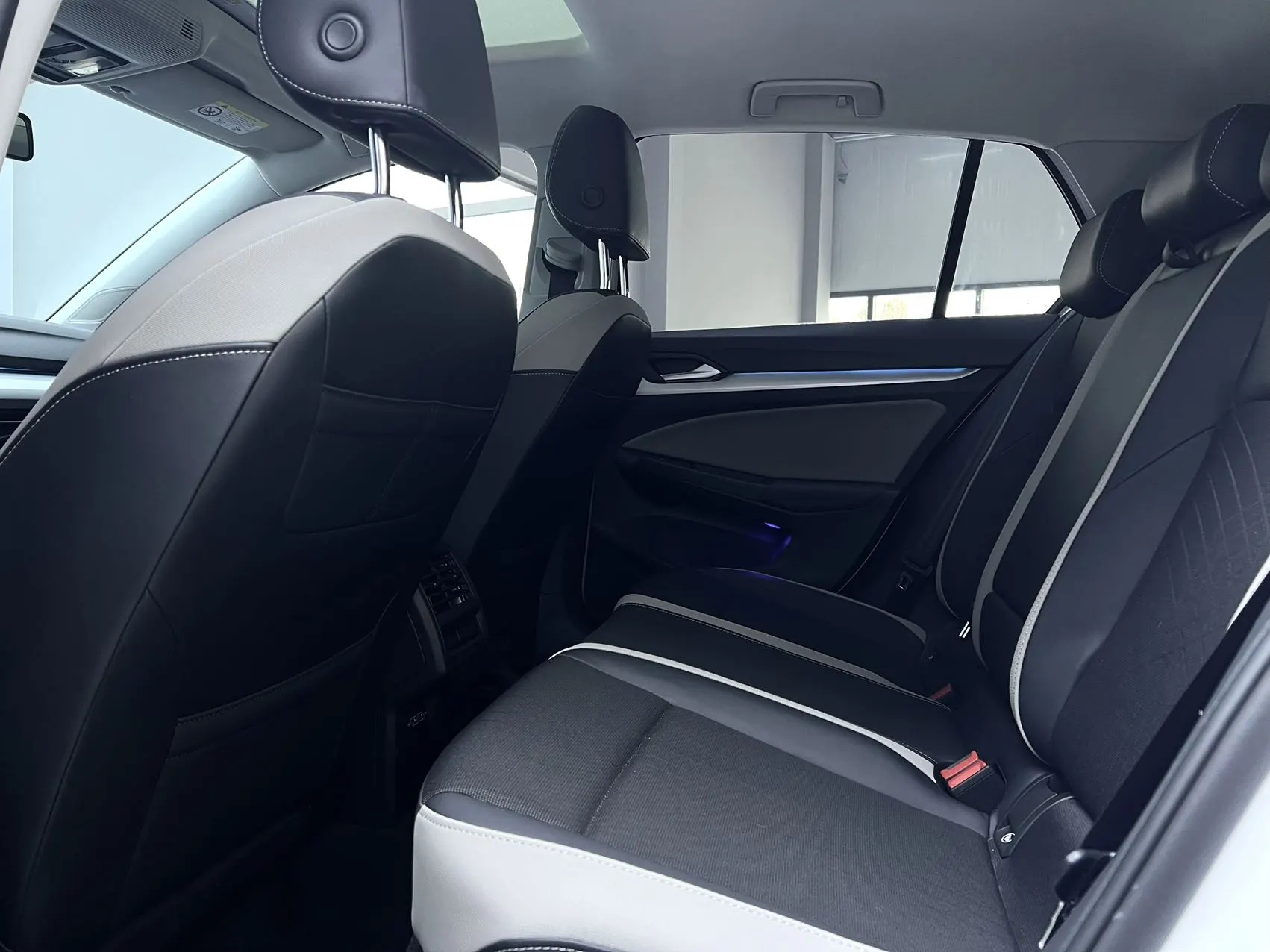 Volkswagen Golf, 2023 20
