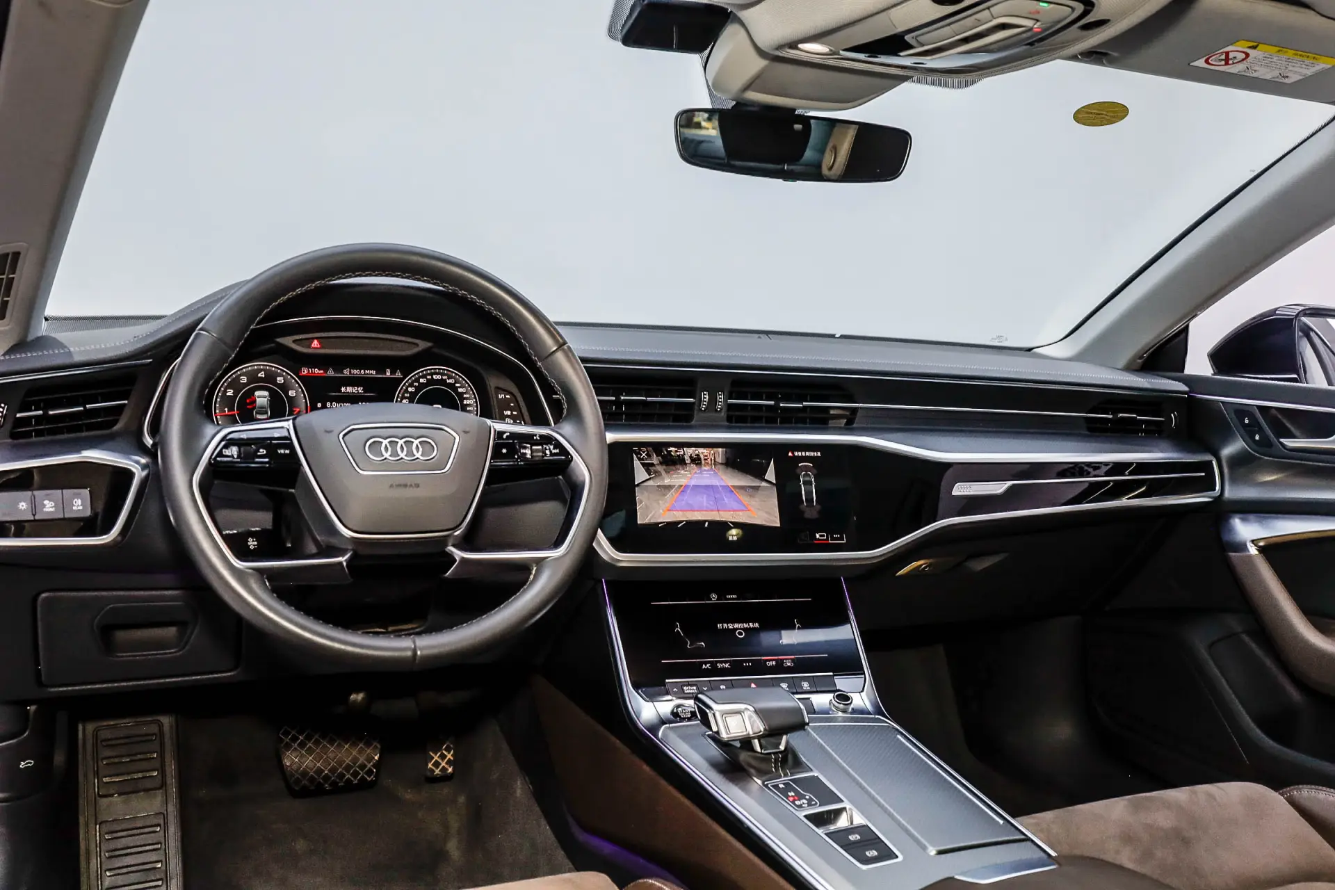 Audi A7L 45 TFSI, 2024 35