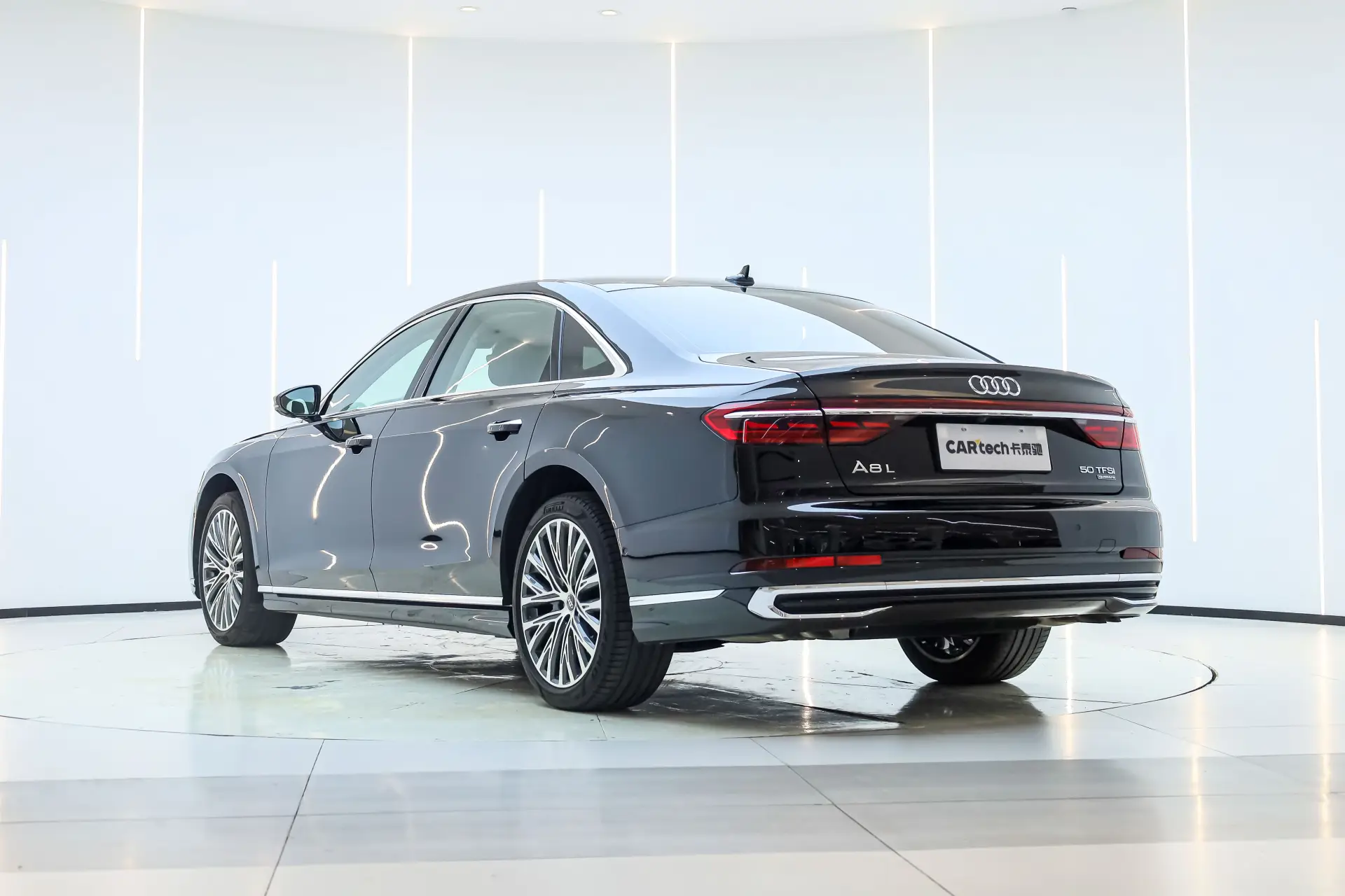 Audi A8L 50 TFSI, 2023 7