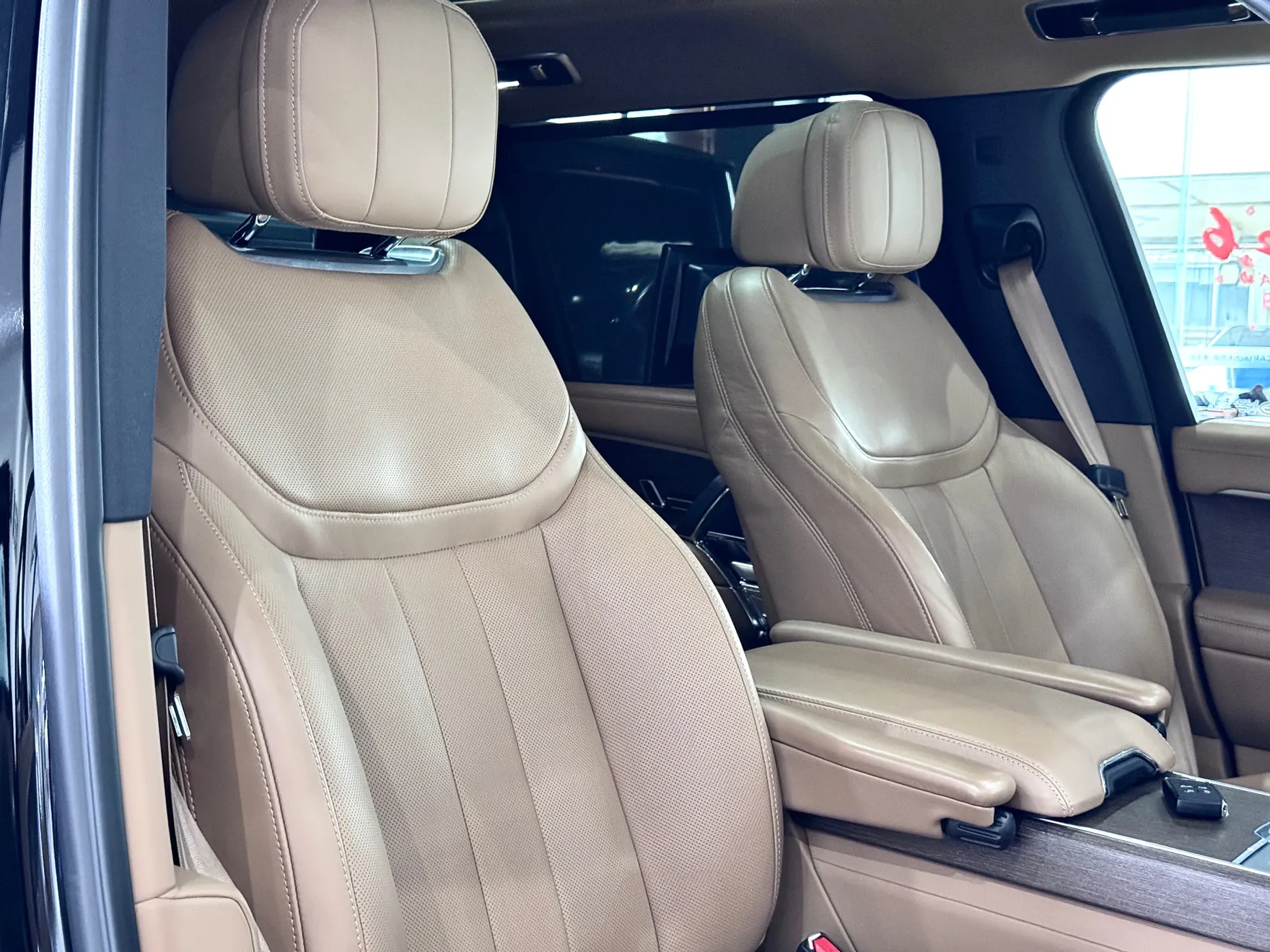 Land Rover Range Rover, 2023 29