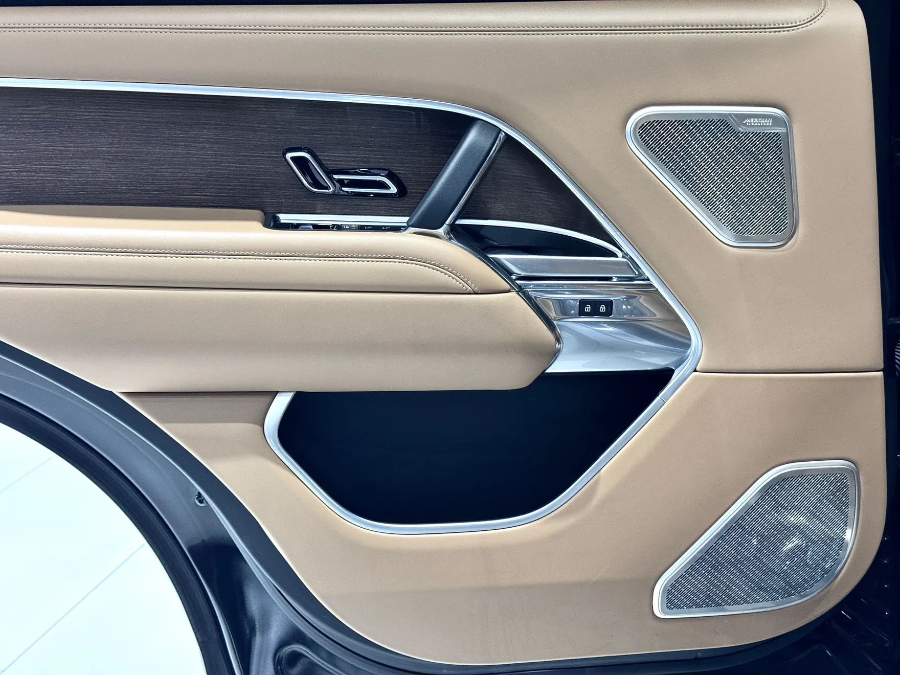 Land Rover Range Rover, 2023 35