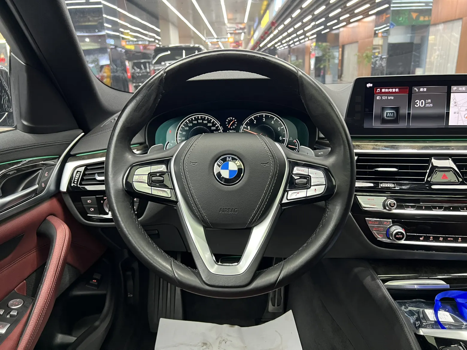 BMW 530Li, 2018 27