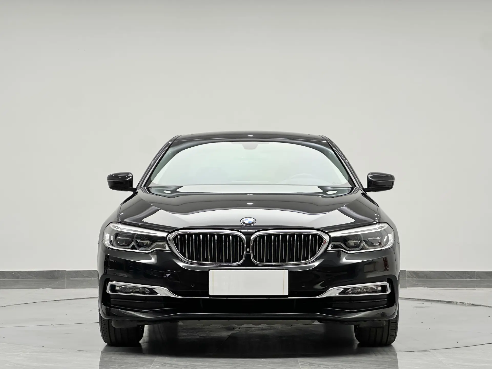 BMW 530Li, 2018 10