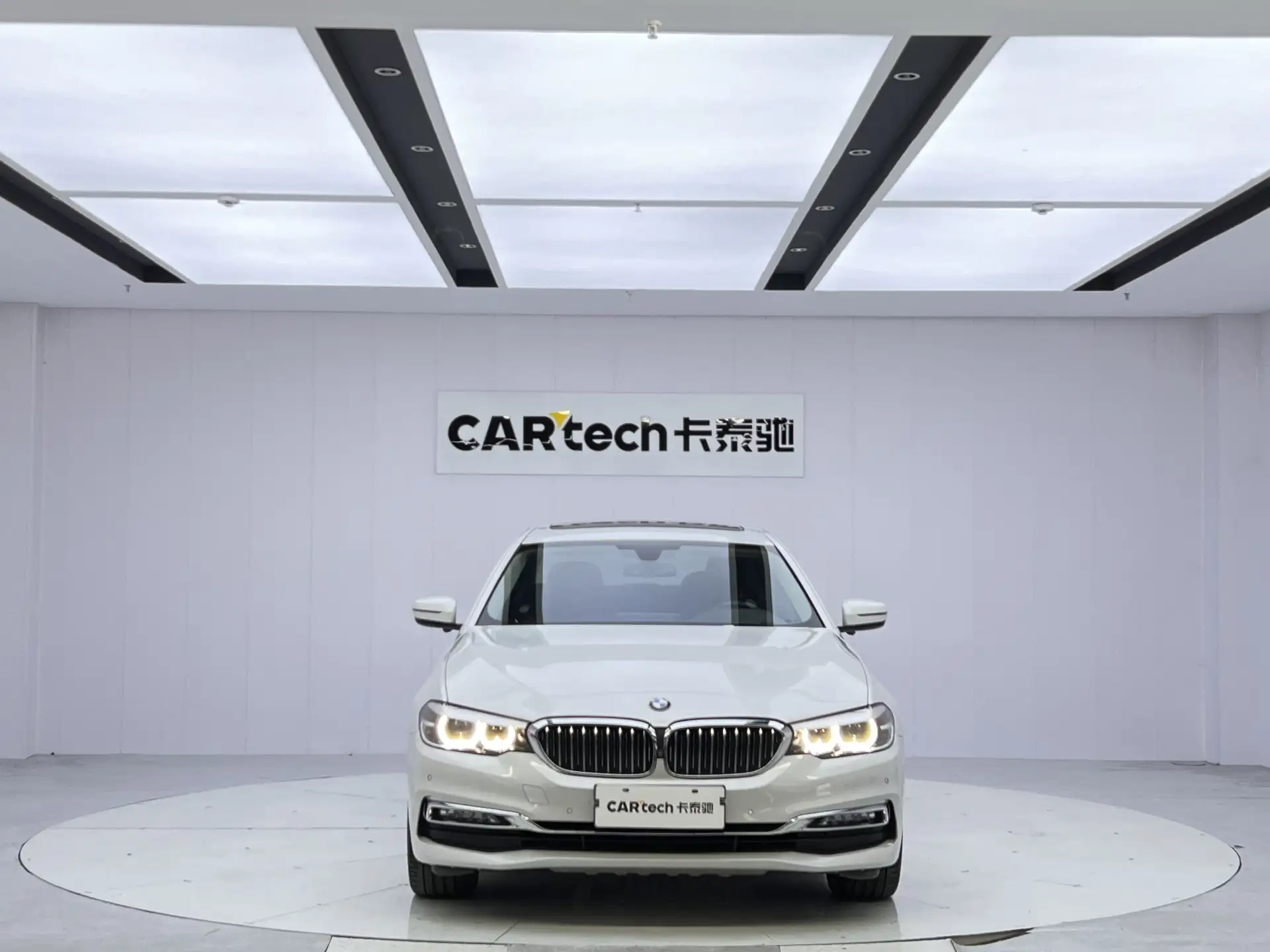 BMW 530Li, 2018 3