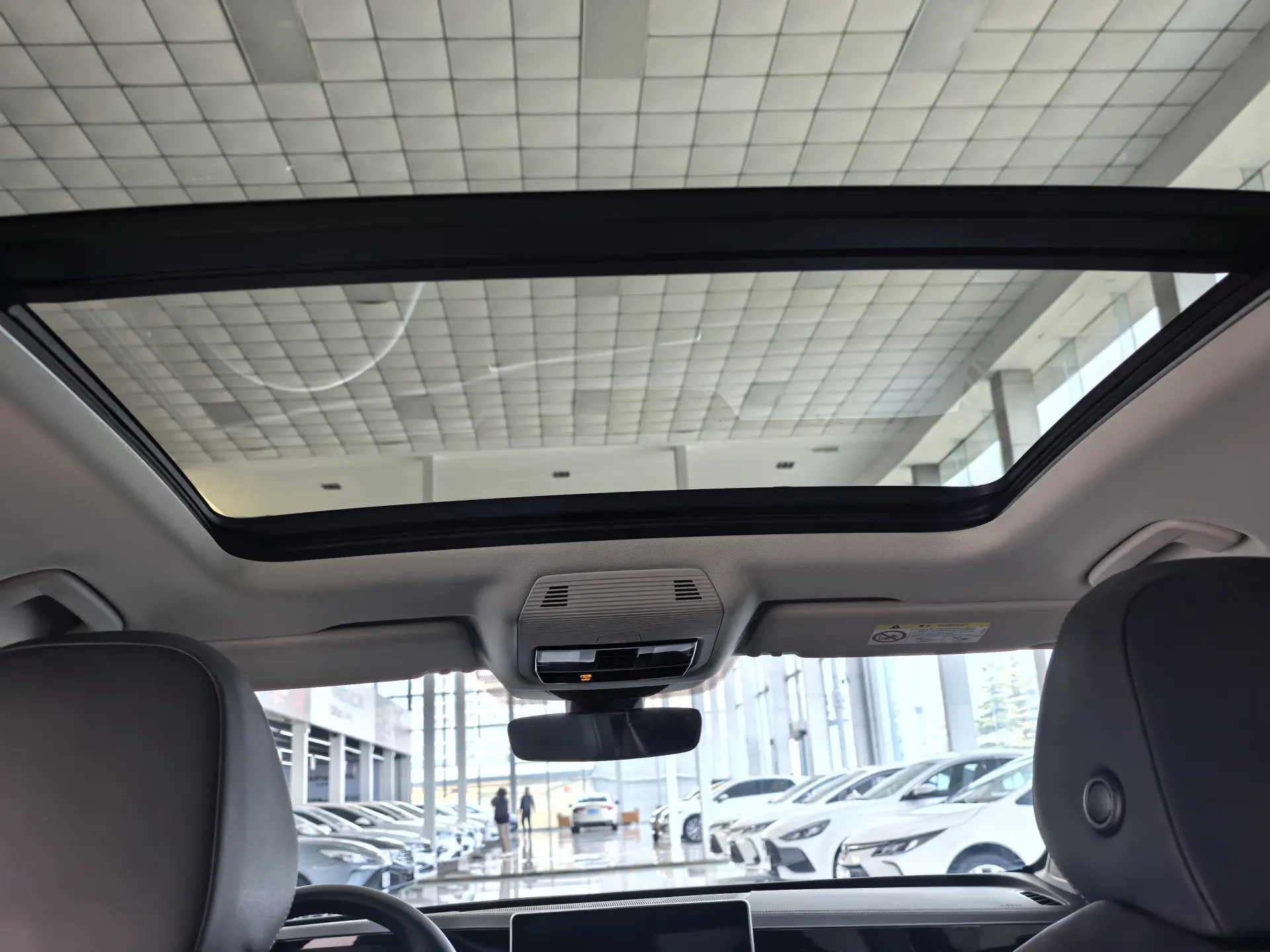 Volkswagen Magotan, 2025 17