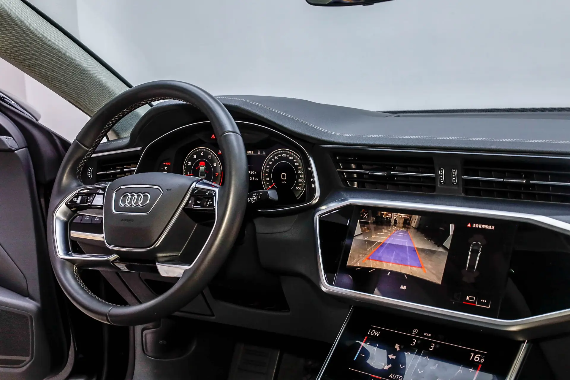 Audi A7L 45 TFSI, 2024 32