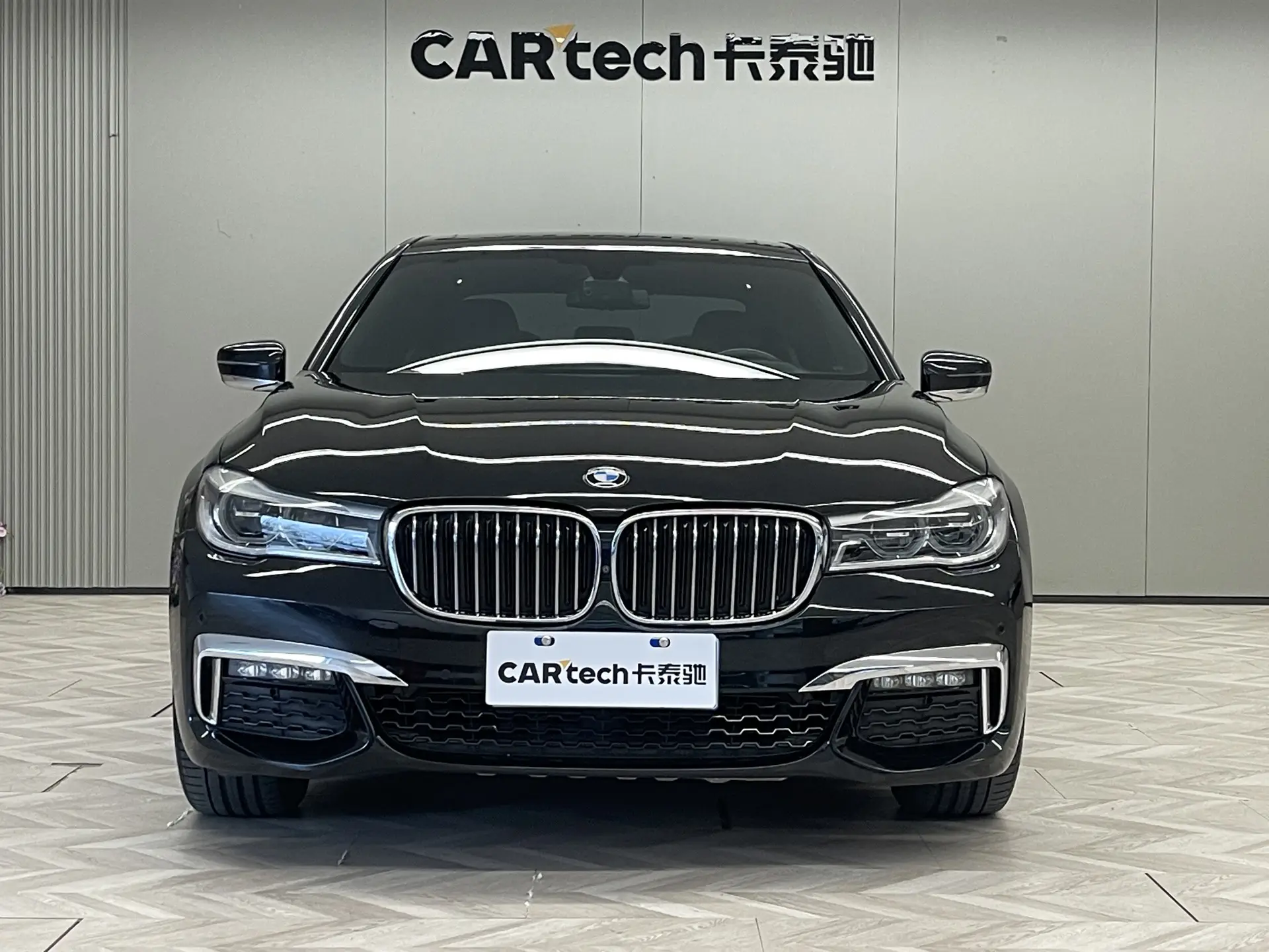 BMW 730Li, 2019 2