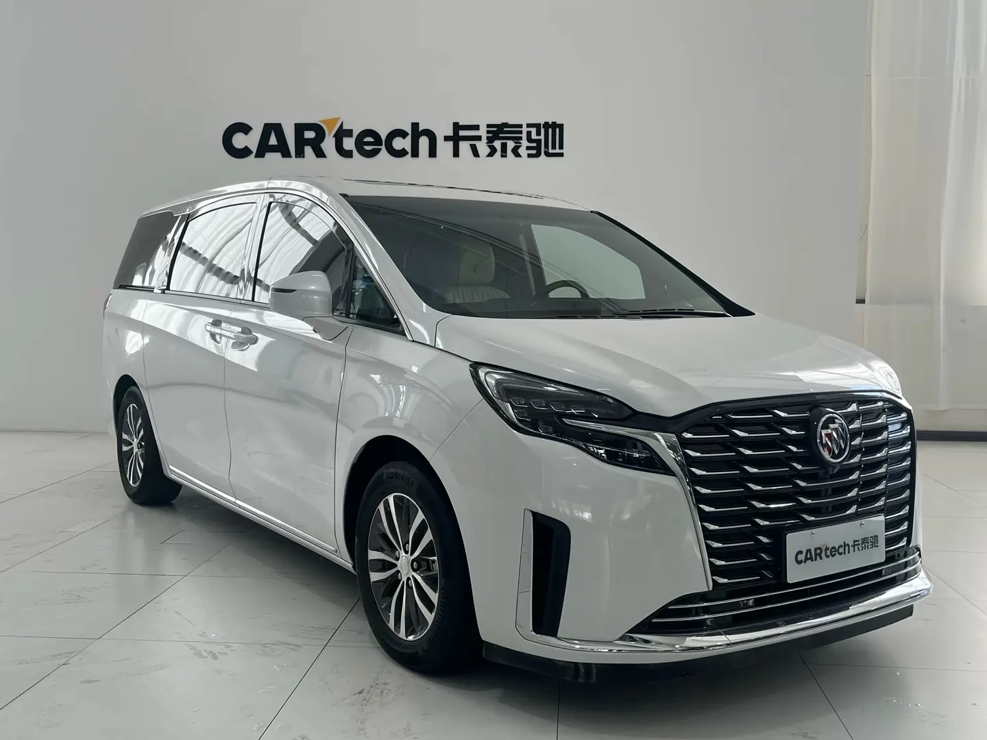Buick GL8, 2023 2