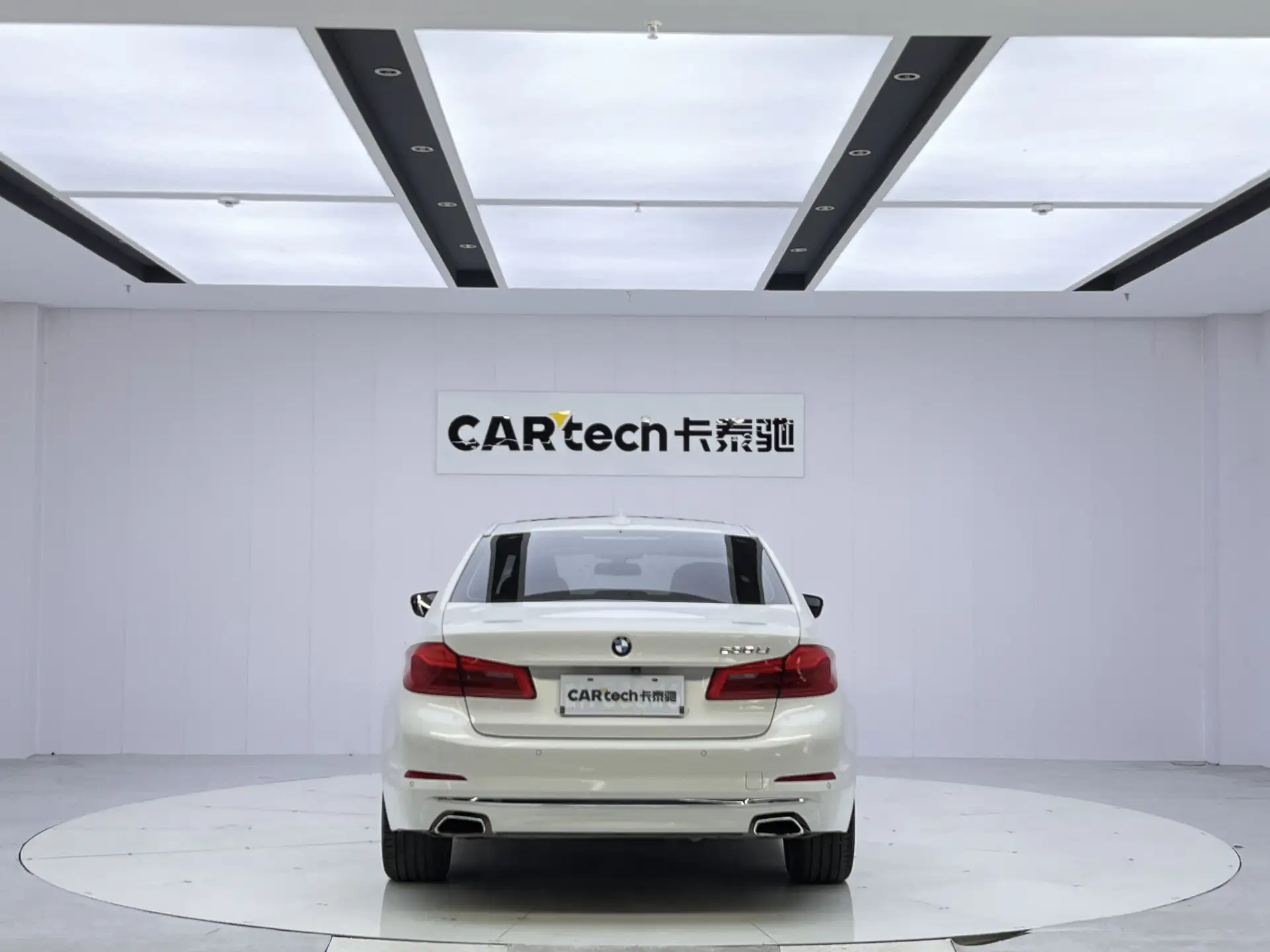 BMW 530Li, 2018 13