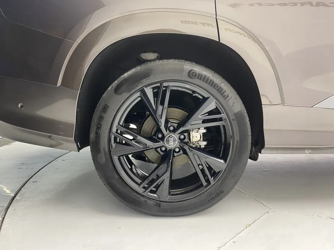 Audi Q6 50 TFSI, 2022 11