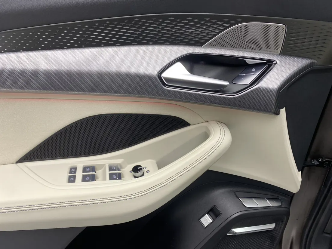 Audi Q6 50 TFSI, 2022 26
