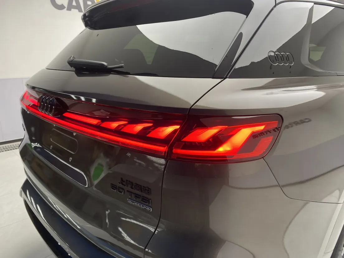Audi Q6 50 TFSI, 2022 10
