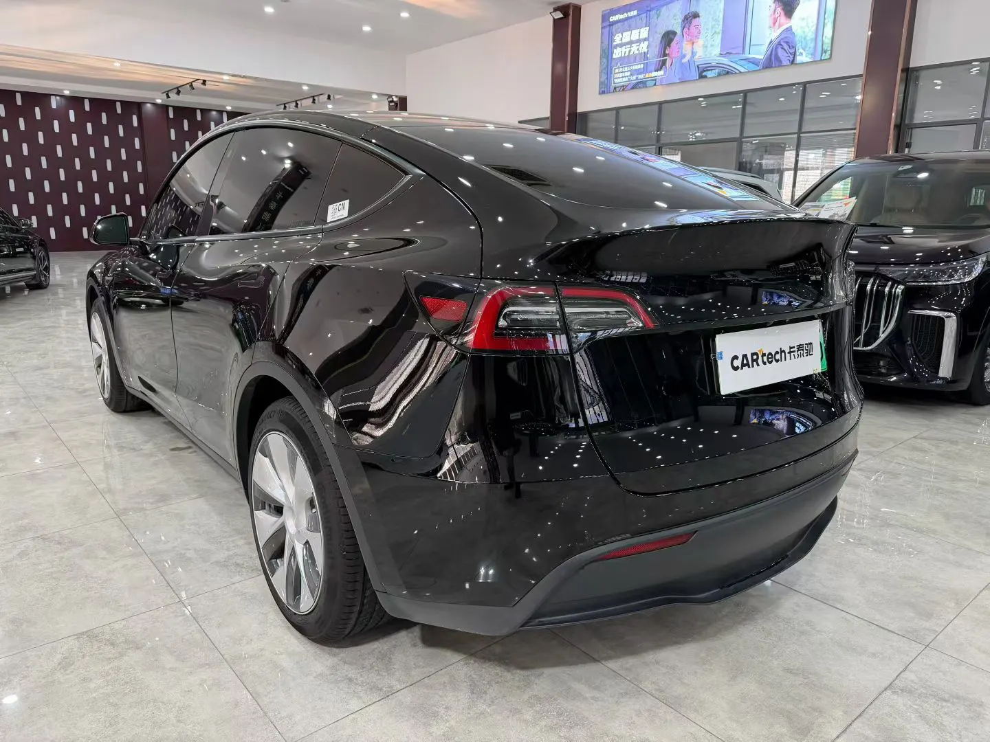 Tesla Model Y, 2022 6