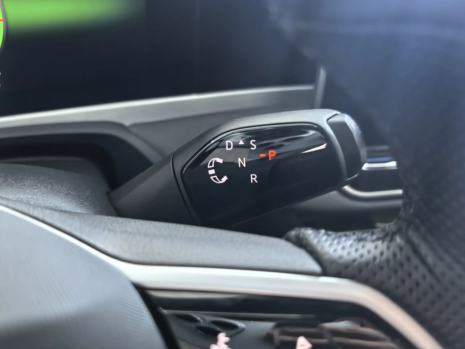 Volkswagen Magotan, 2025 16