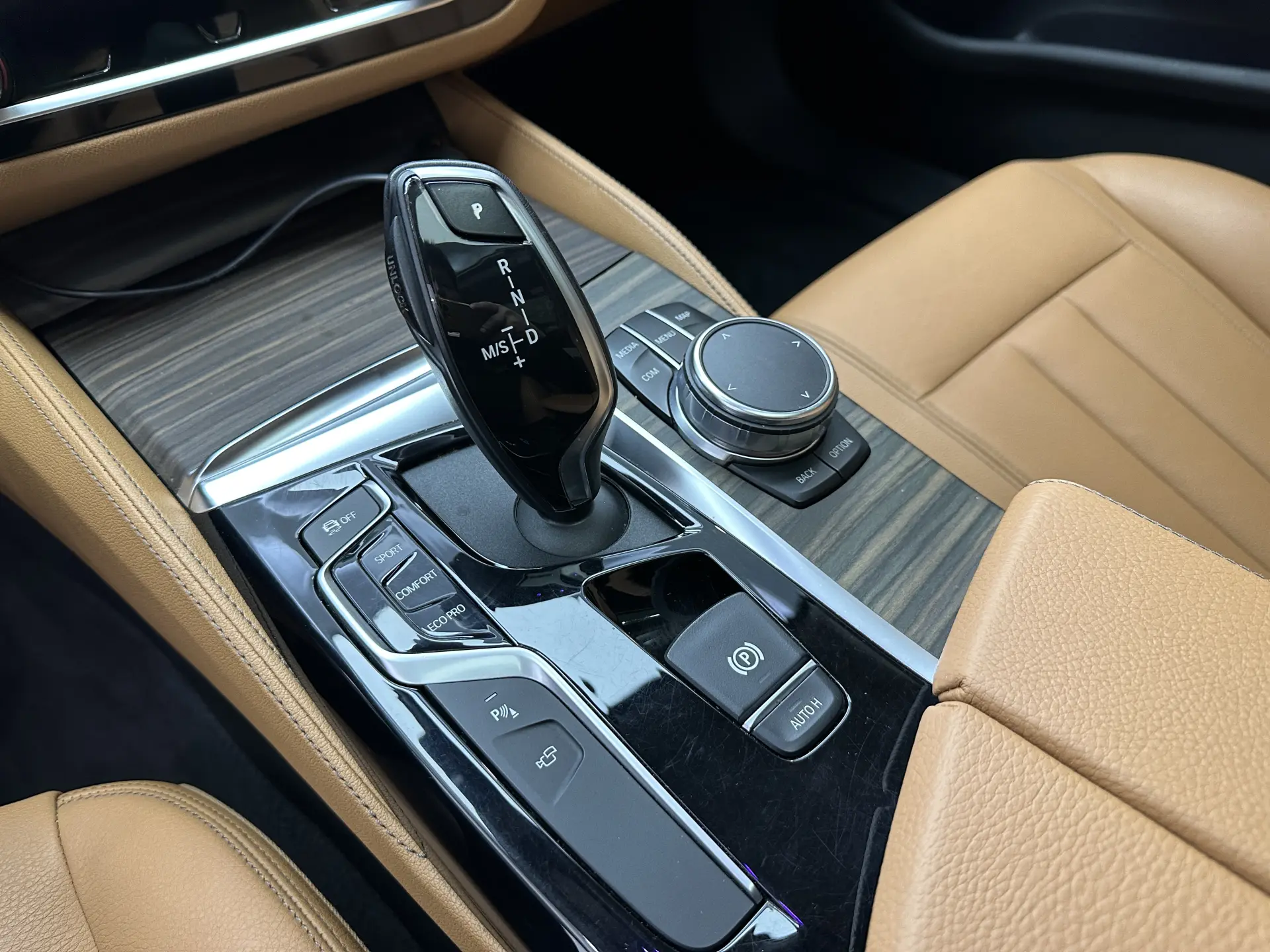 BMW 530Li, 2018 23
