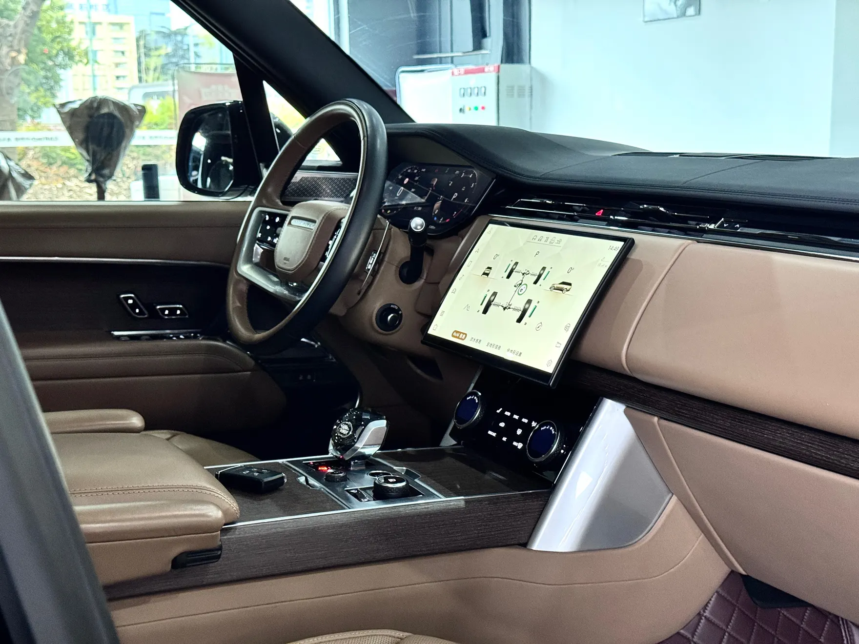 Land Rover Range Rover, 2023 21