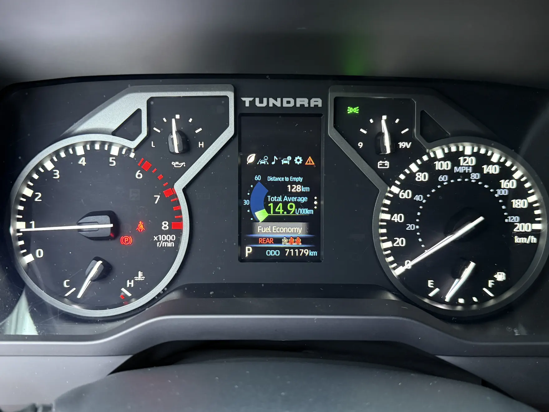 Toyota Tundra, 2023 16