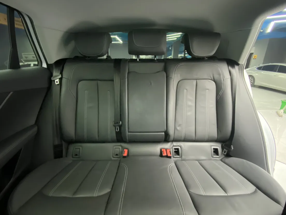 Audi Q2L 35 TFSI, 2023 28