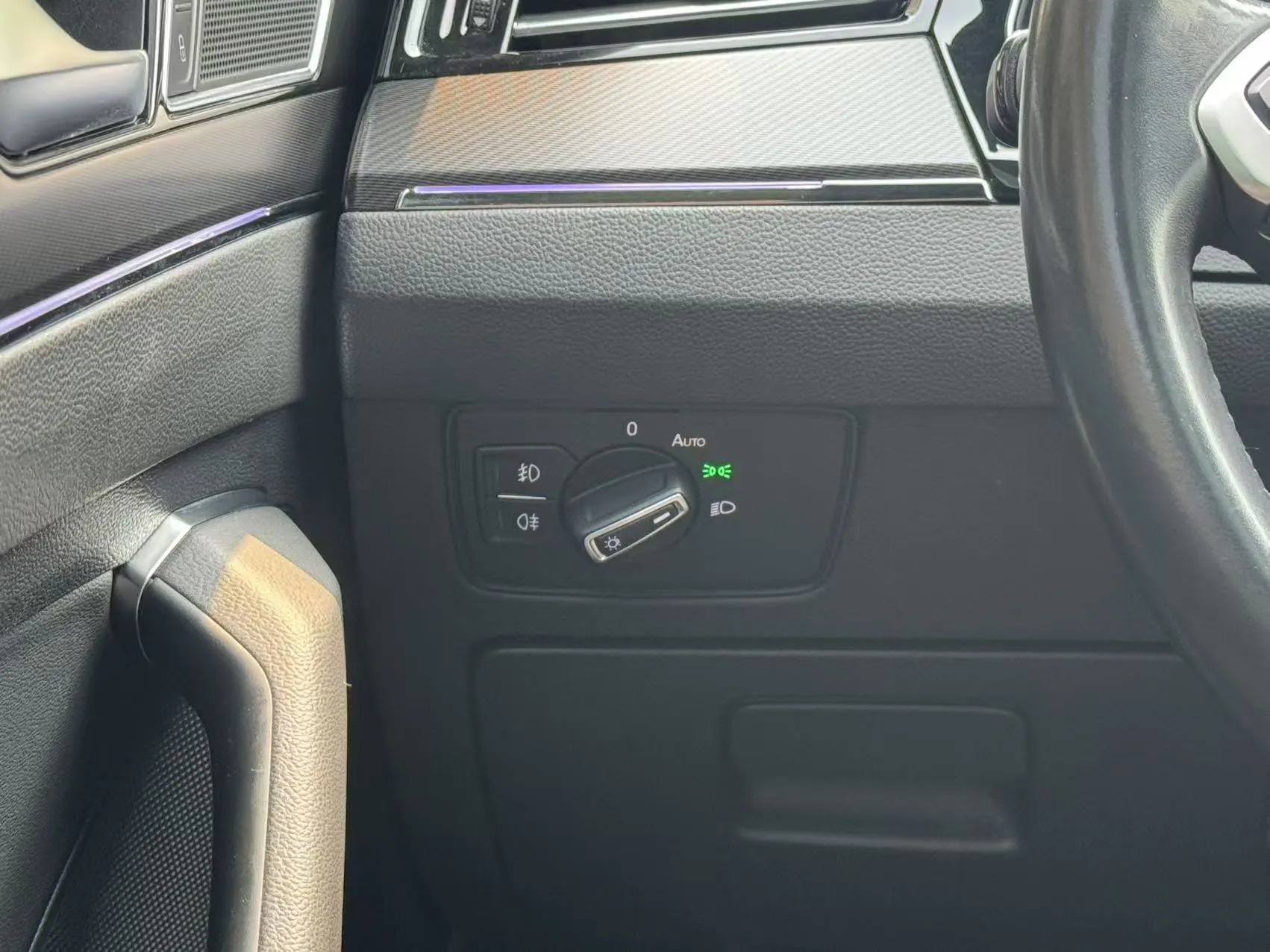 Volkswagen Magotan, 2021 28