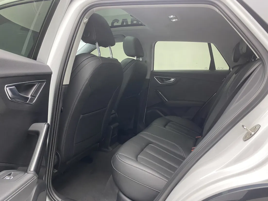 Audi Q2L 35 TFSI, 2023 21