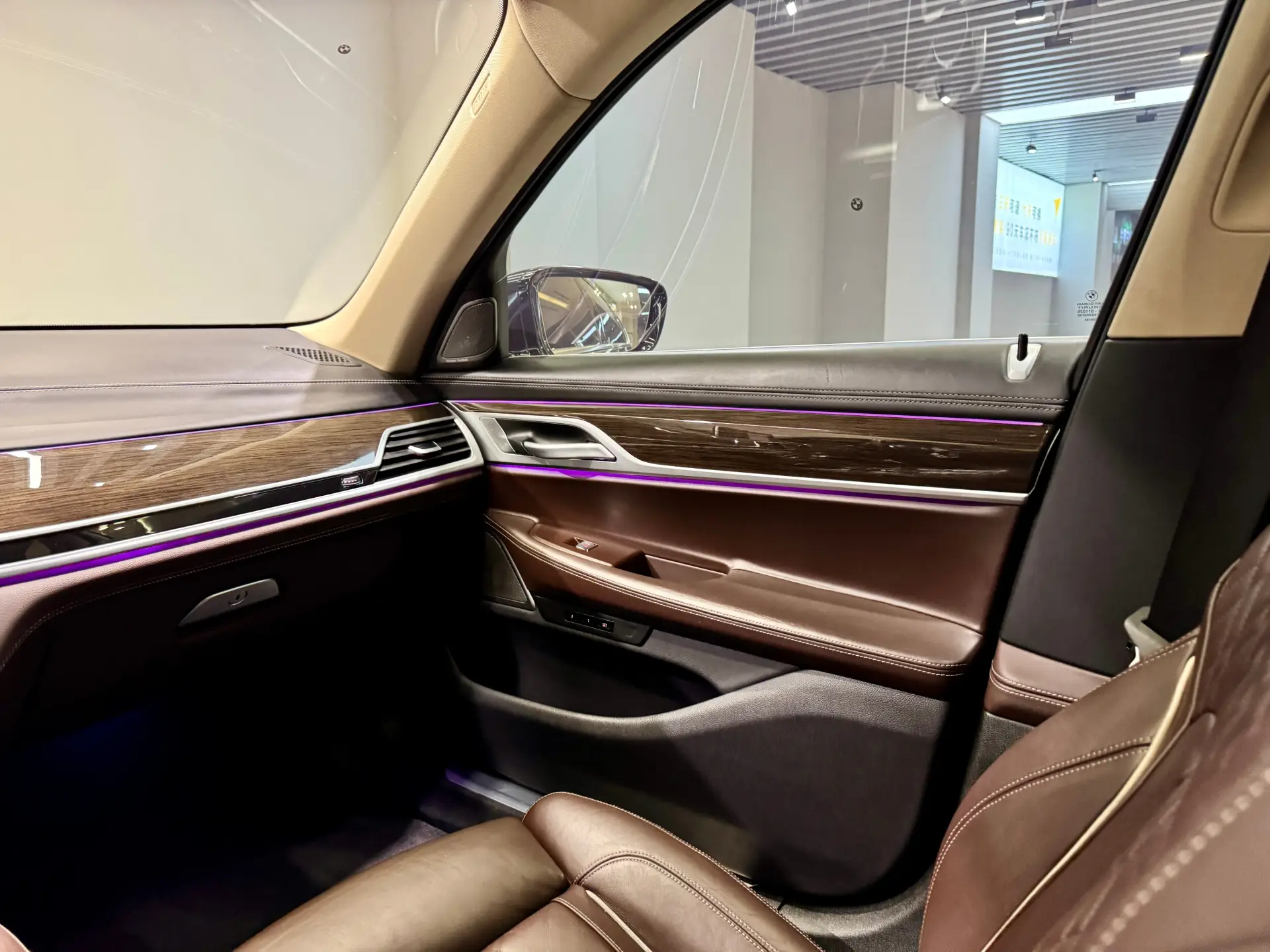BMW 730Li, 2020 23