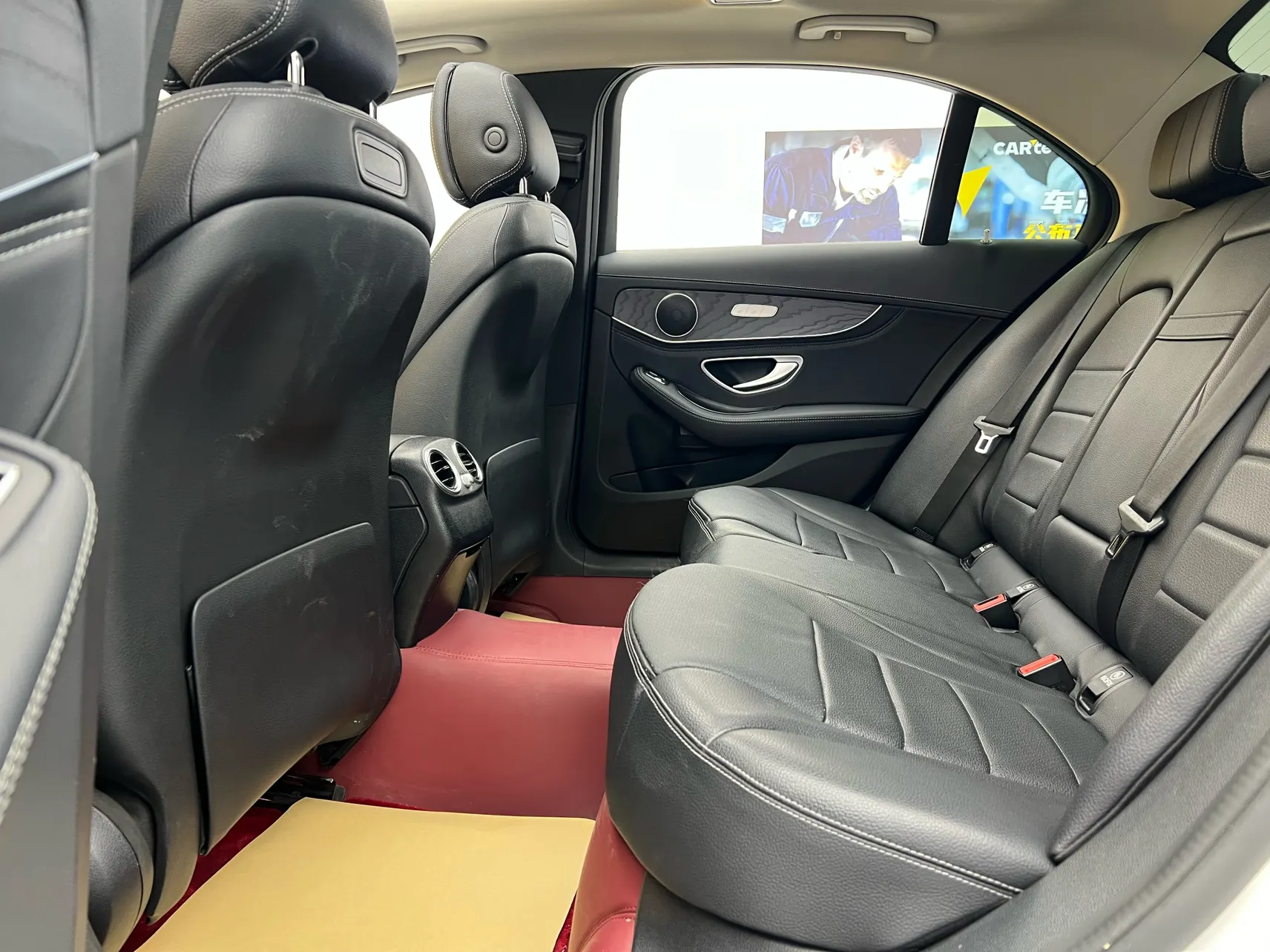 Mercedes-Benz C 200 L, 2017 25