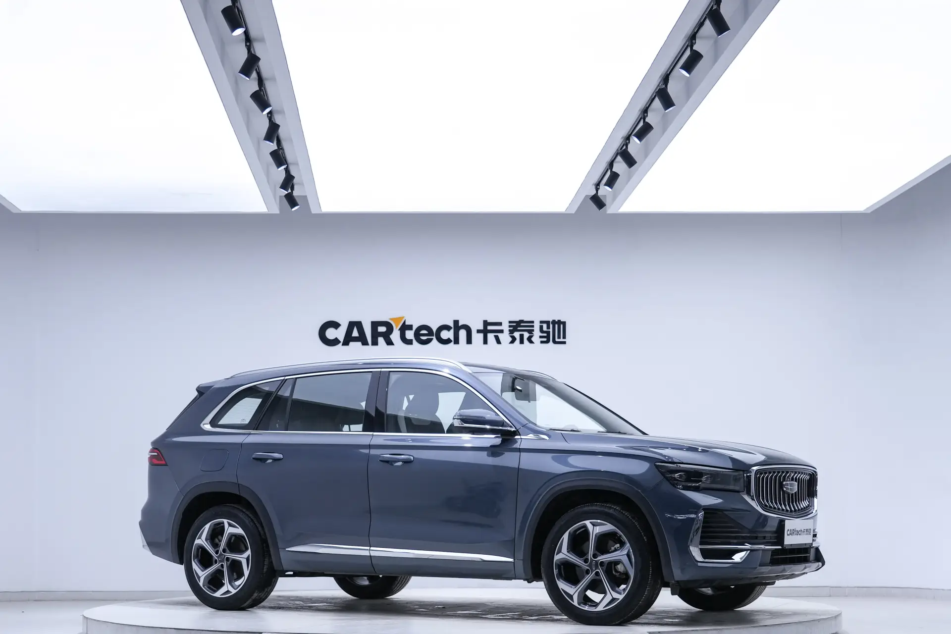 Geely Xingyue L, 2023 13