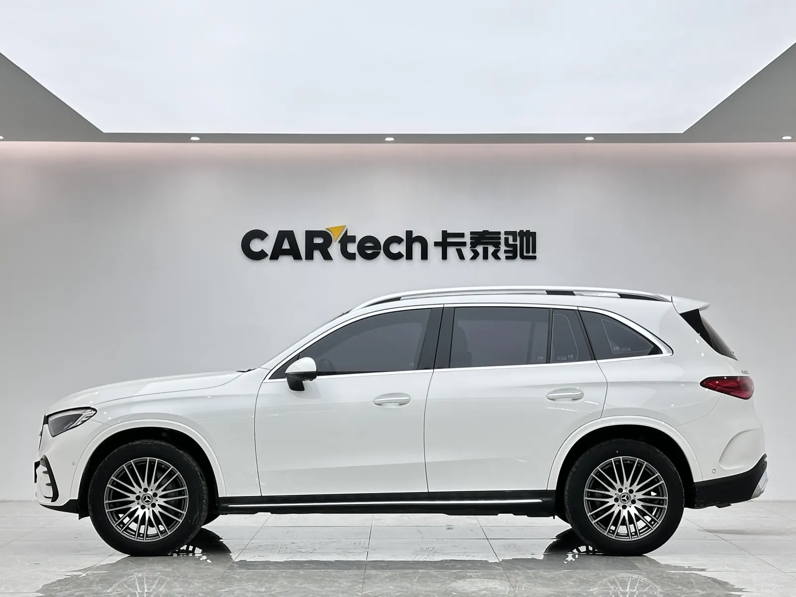 Mercedes-Benz GLC 300 L, 2023 2