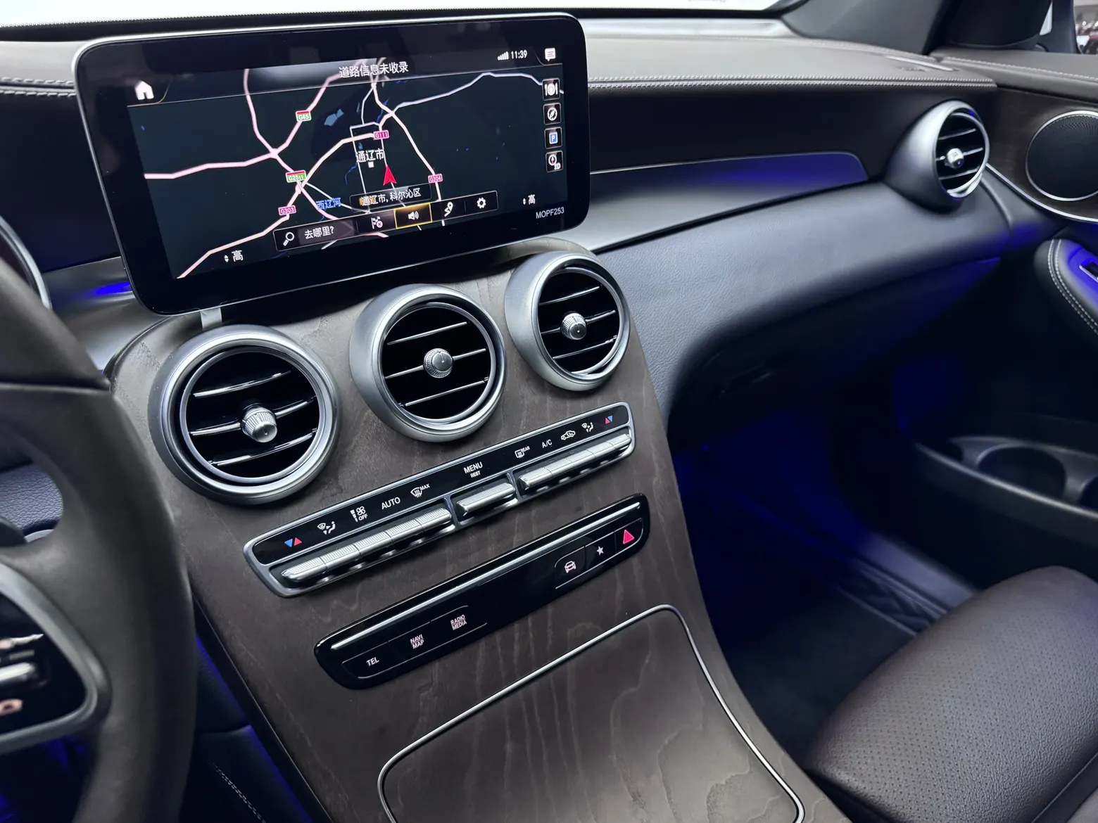 Mercedes-Benz GLC 260 L, 2021 9