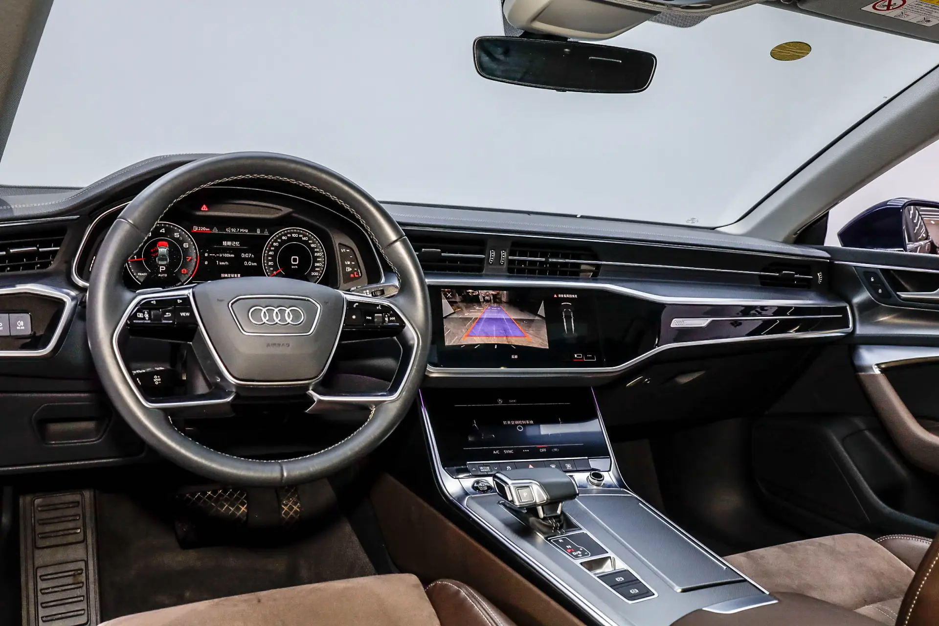 Audi A7L 45 TFSI, 2024 32