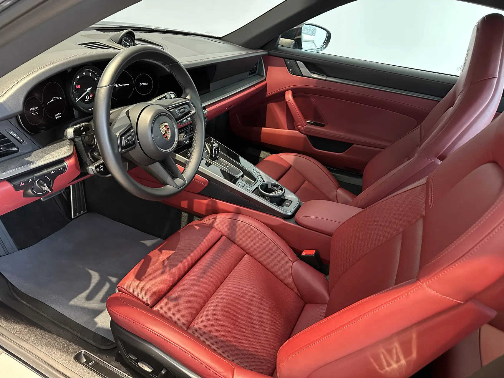 Porsche 911, 2024 11