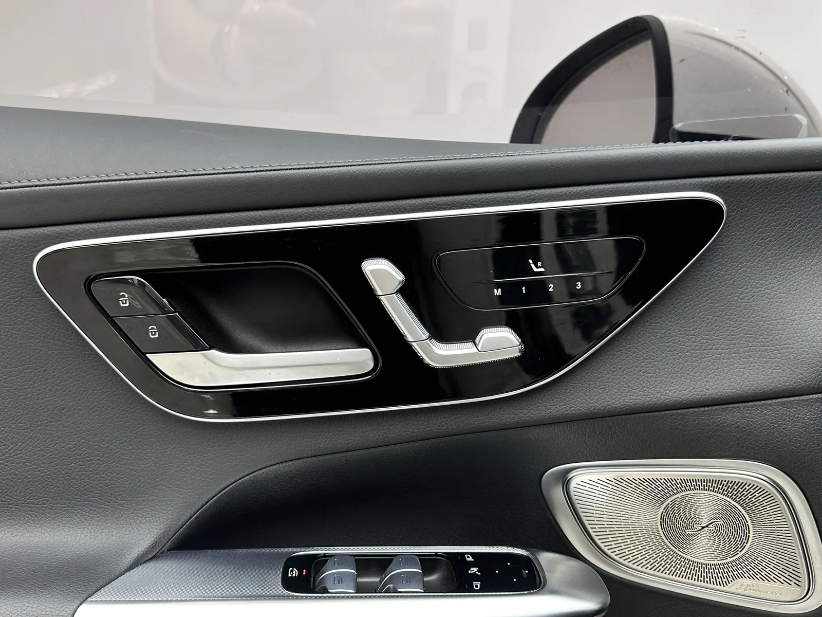 Mercedes-Benz GLC 300 L, 2023 15