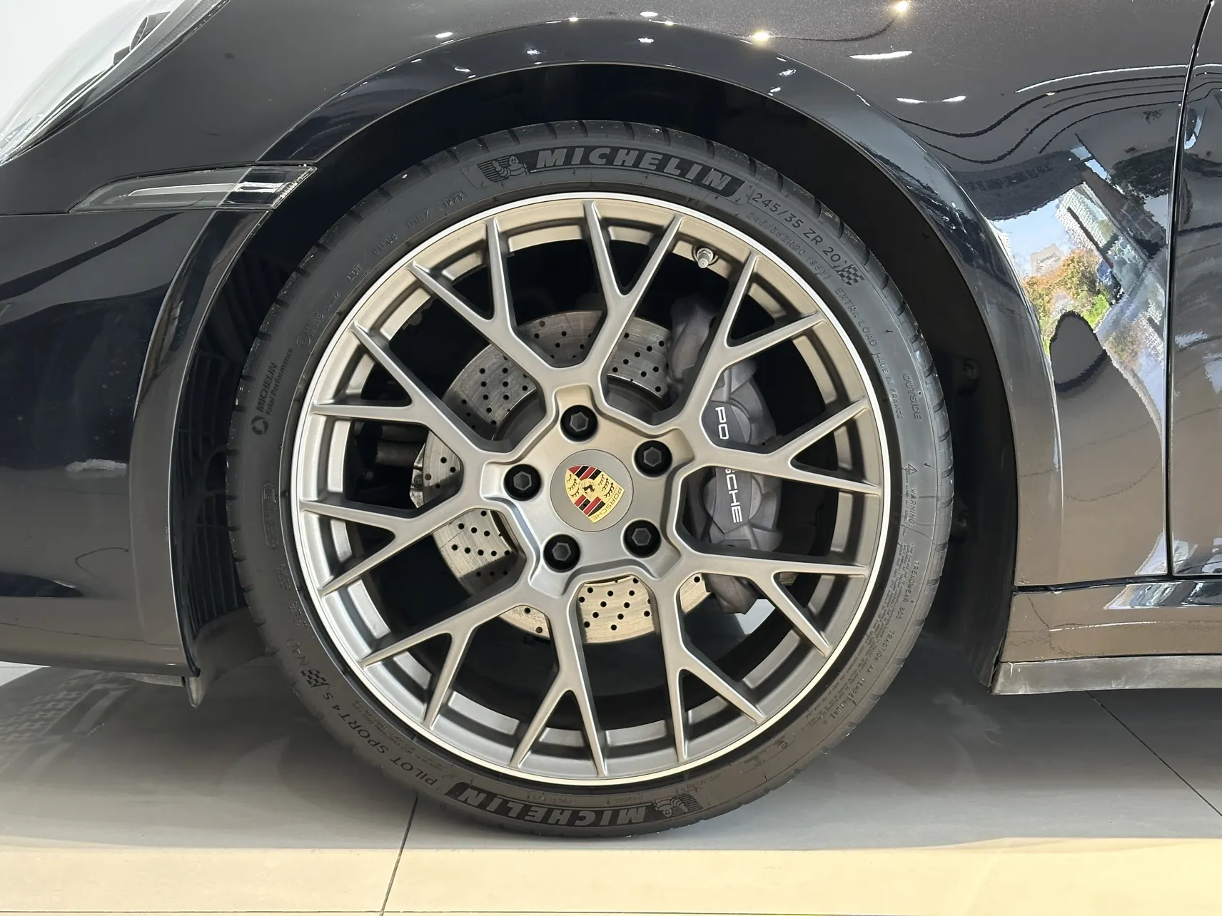 Porsche 911, 2024 6
