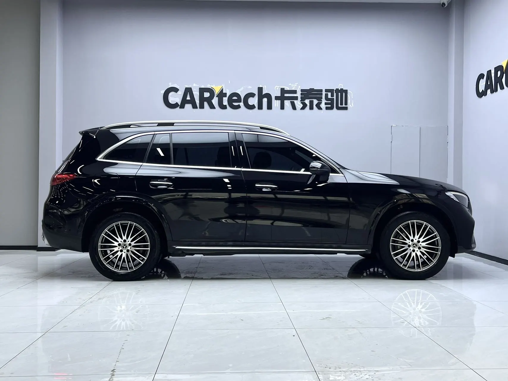 Mercedes-Benz GLC 300 L, 2024 4