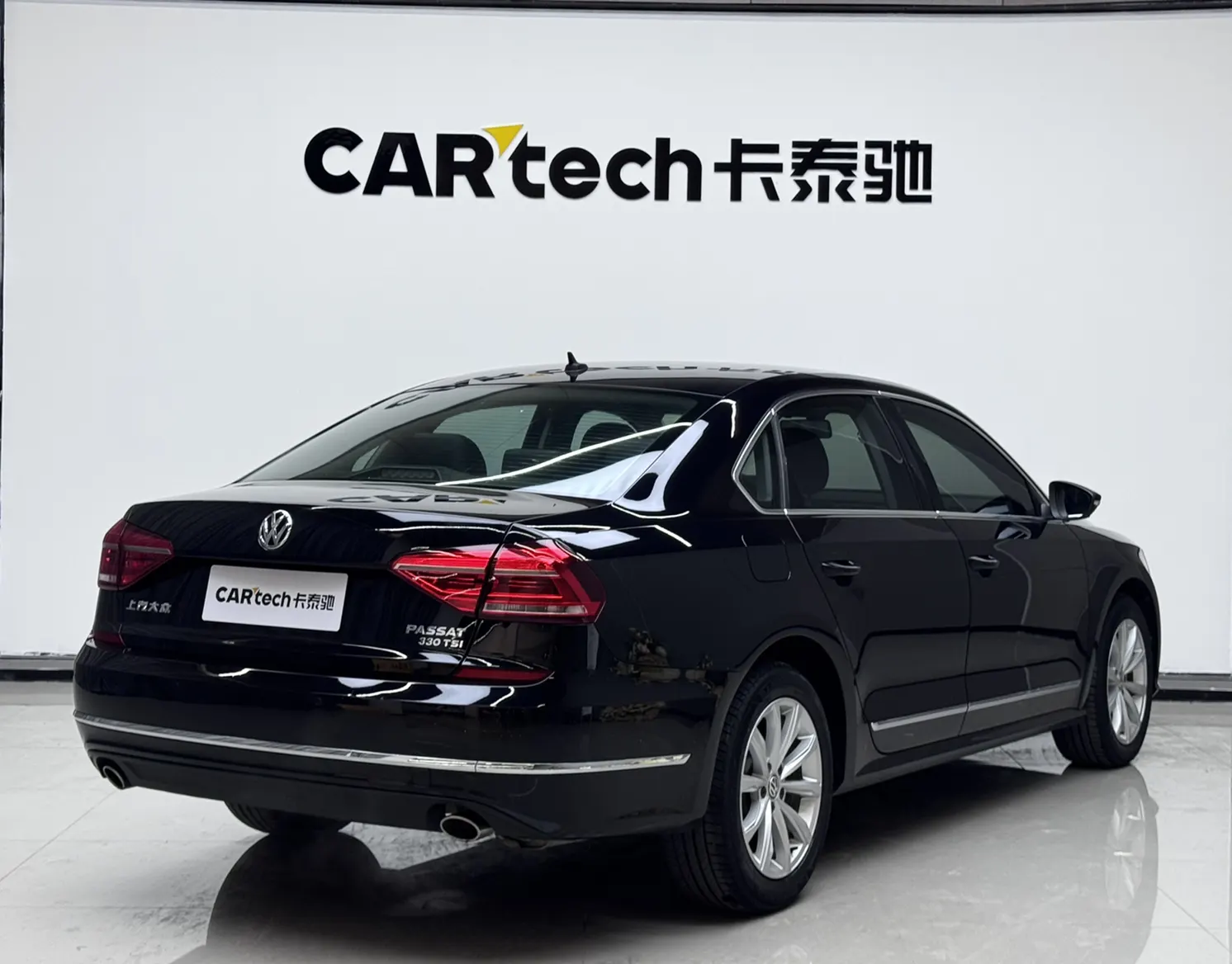 Volkswagen Passat, 2019 3