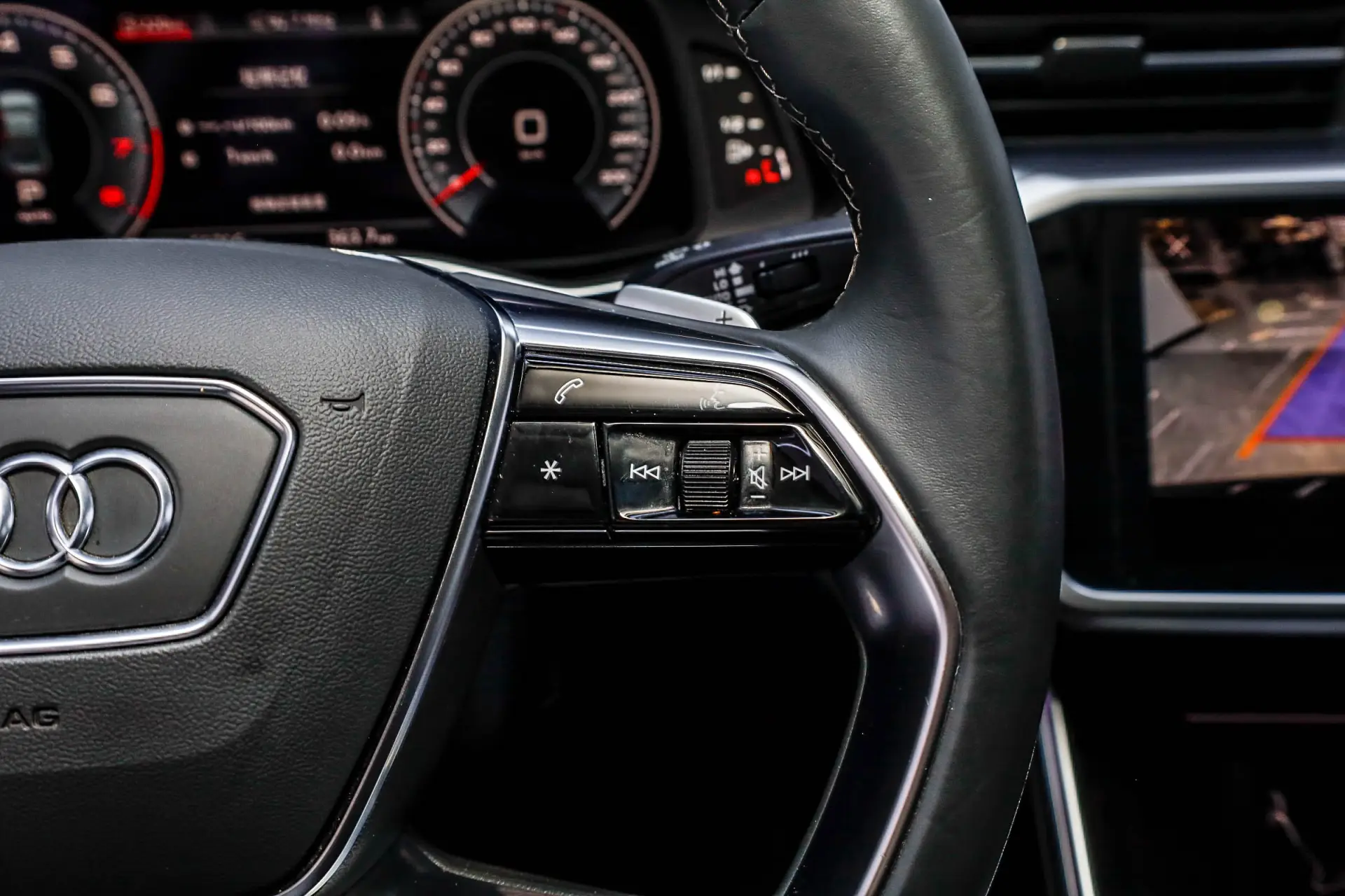Audi A7L 45 TFSI, 2024 25