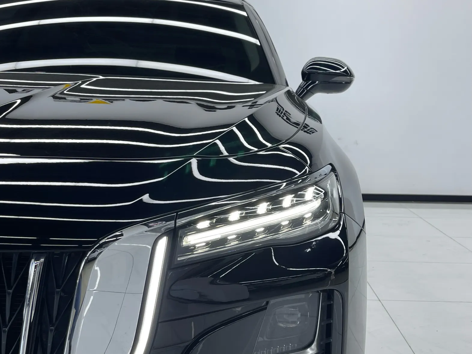 Hongqi H5, 2024 8