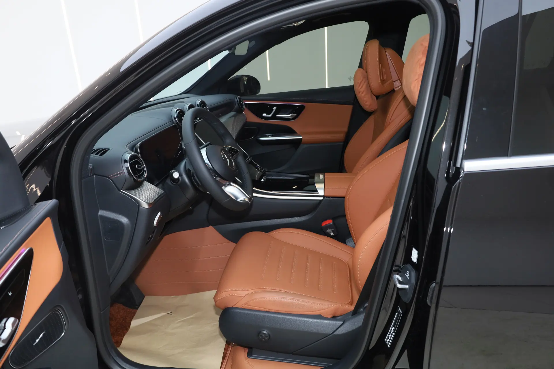 Mercedes-Benz GLC 260 L, 2025 17