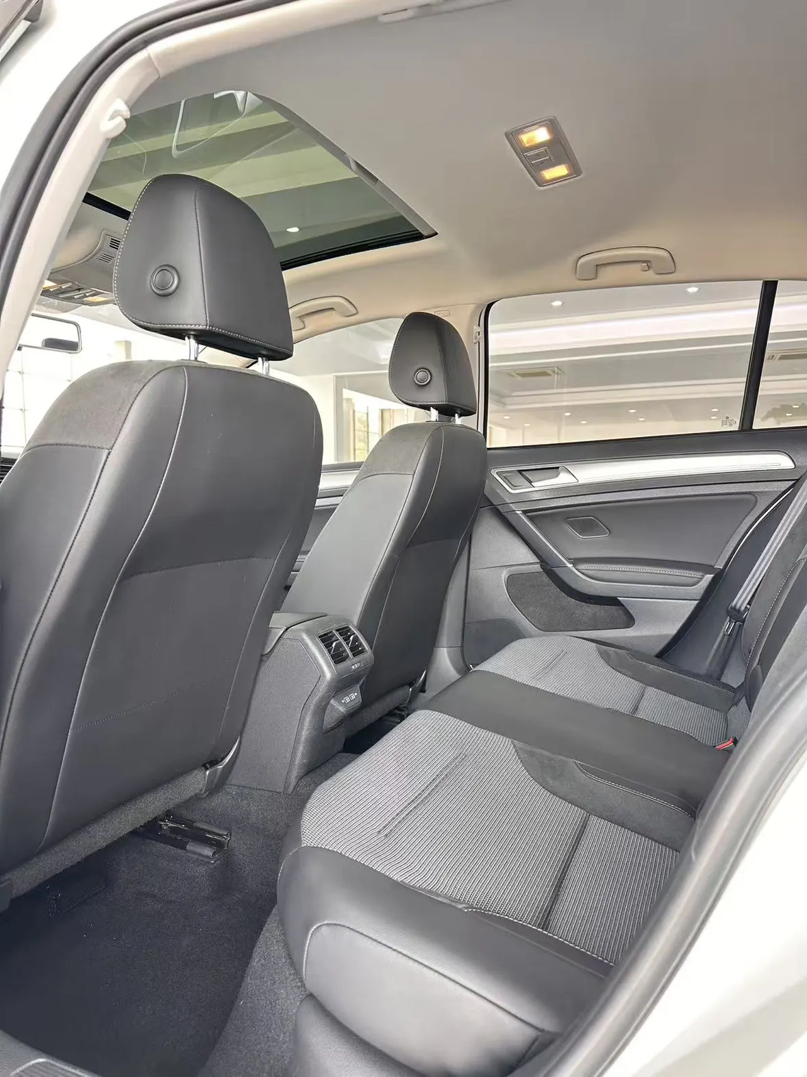 Volkswagen Golf, 2019 13