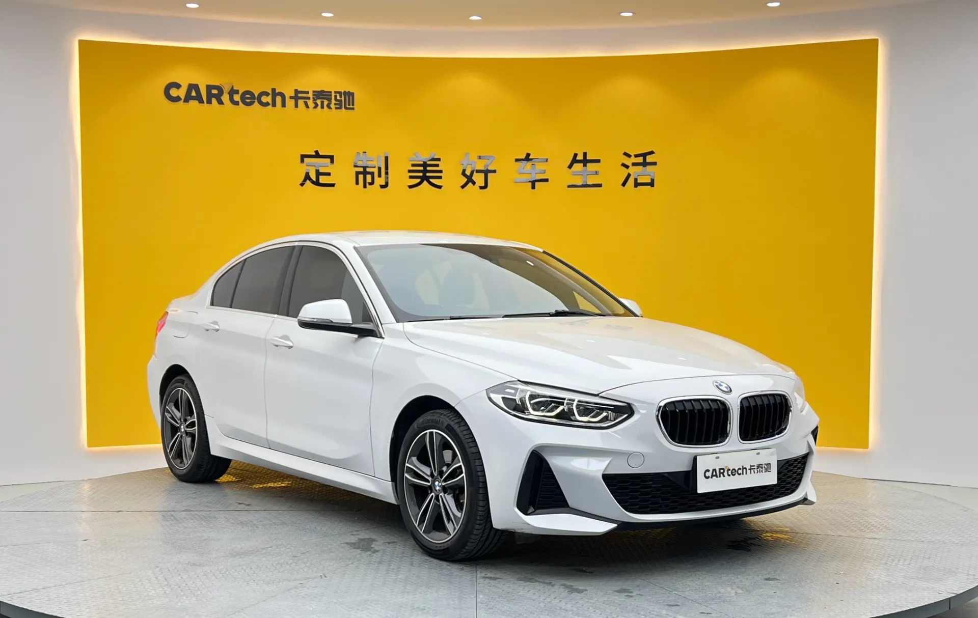BMW 120i, 2021 2