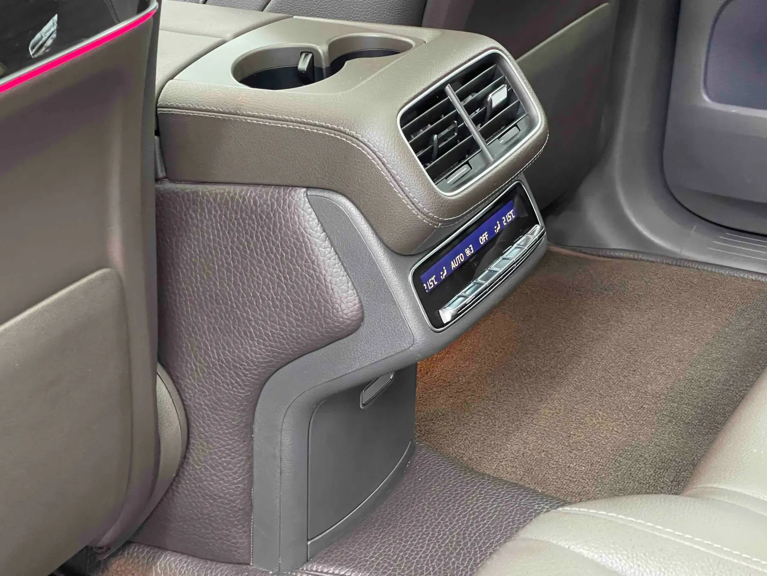 Mercedes-Benz GLS 450 4MATIC, 2020 26
