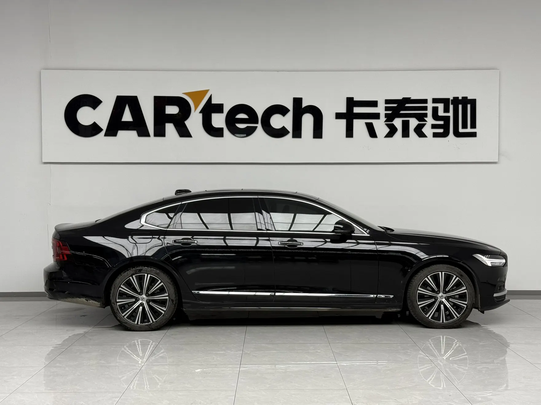 Volvo S90, 2023 3