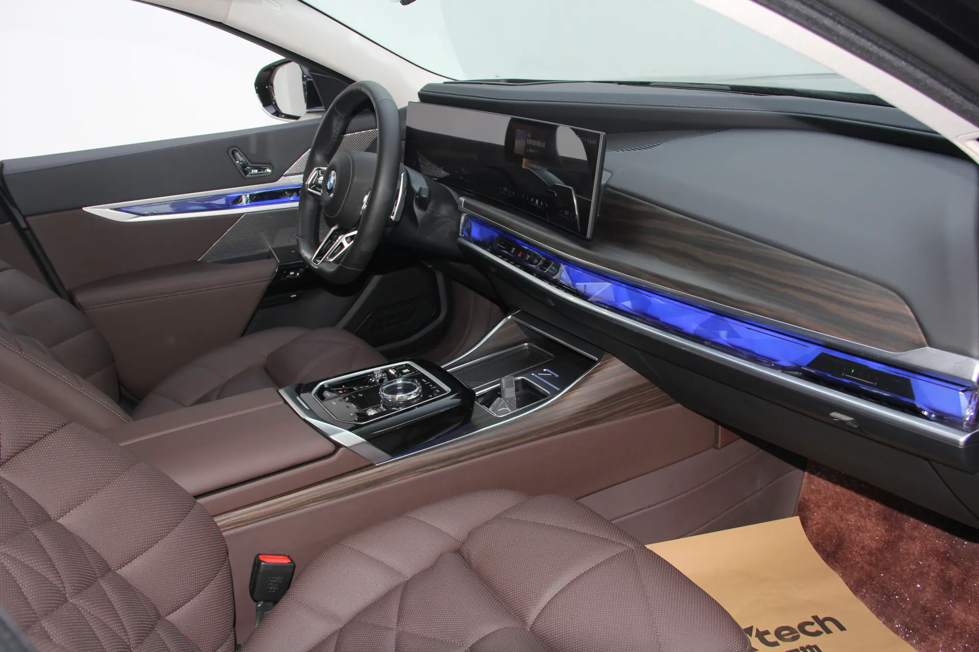 BMW 740Li, 2025 18