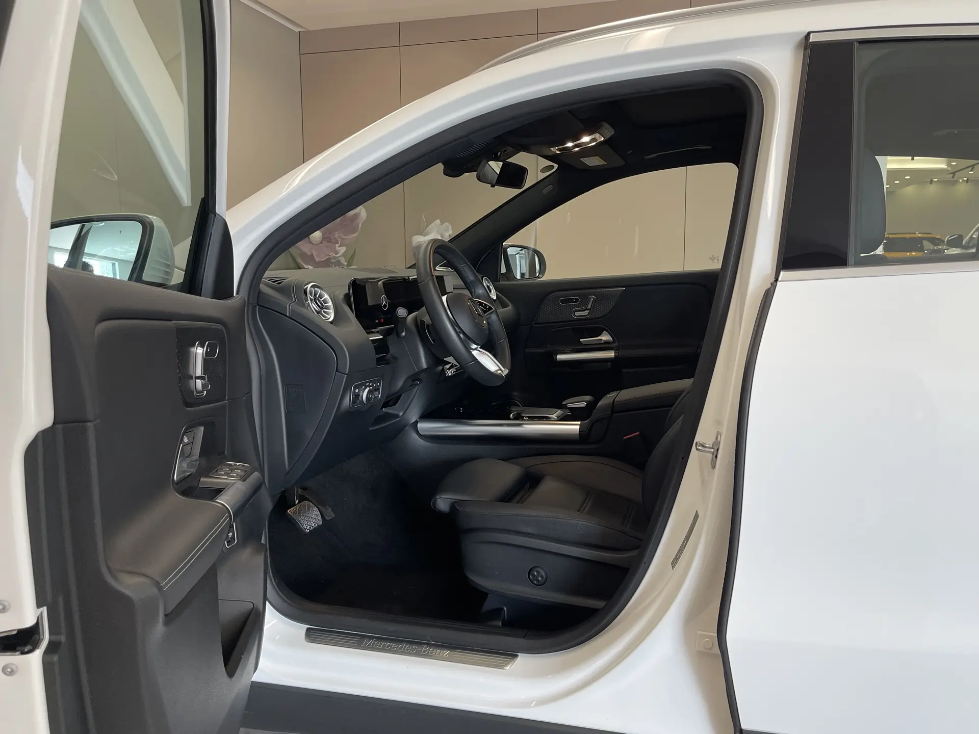 Mercedes-Benz GLA 220, 2024 18